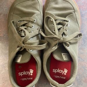 Mens Splay barefoot shoe size 12